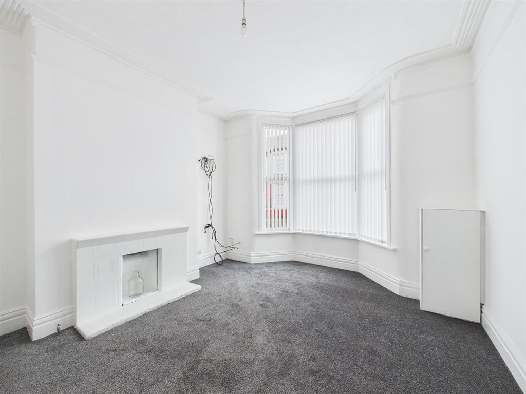 Property photo 2 of 15 Cam03844G0-Pr0342-Still001.Jpg