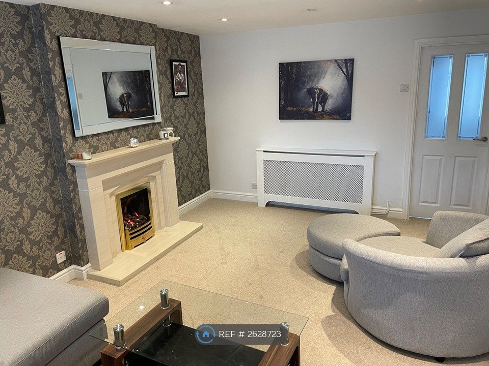 Property photo 3 of 25