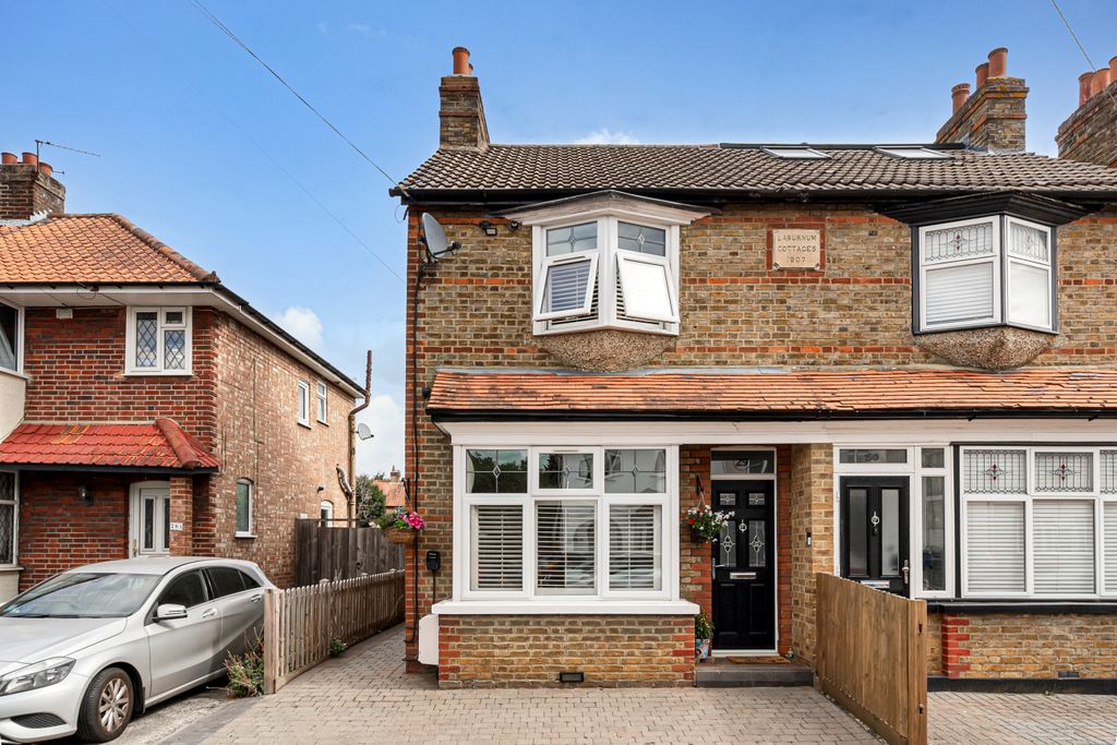 Property photo 1 of 13 Dsc02999