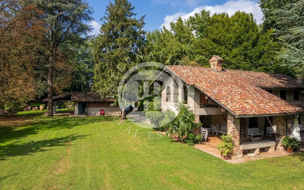 Property photo 3 of 33