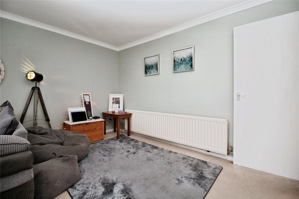 Property photo 2 of 12 Picture No. 06