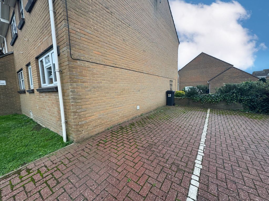 Property photo 3 of 3 Exterior