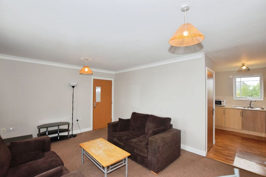 Property photo 3 of 16 Picture No. 27
