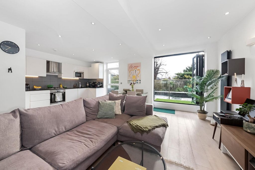 Property photo 1 of 11 Img_2835-2-1500x1000.Jpg