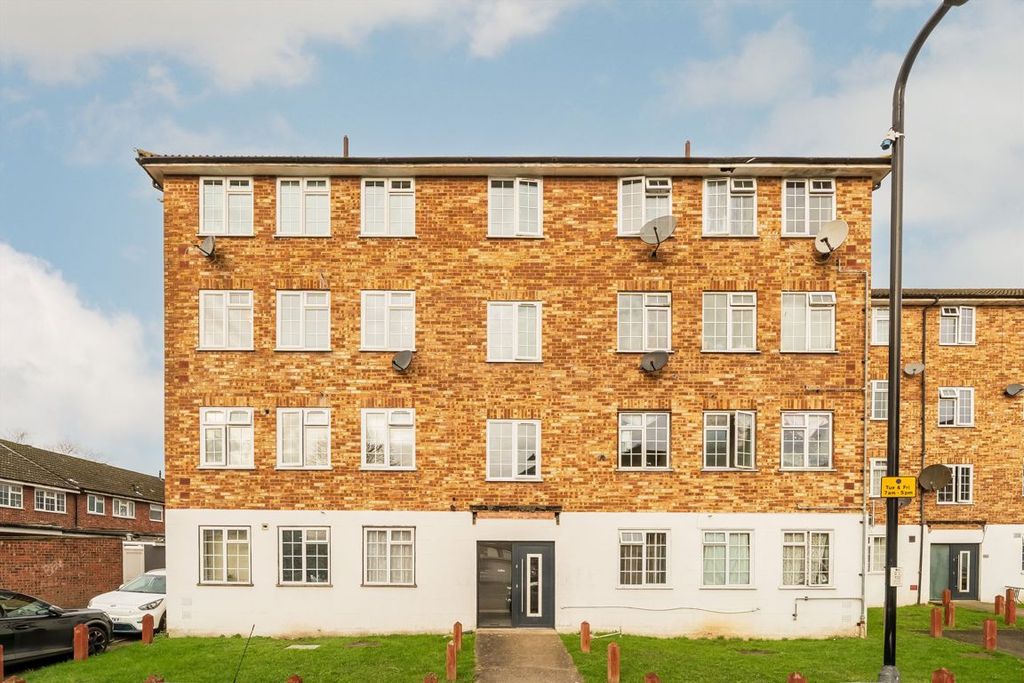 Property photo 1 of 7