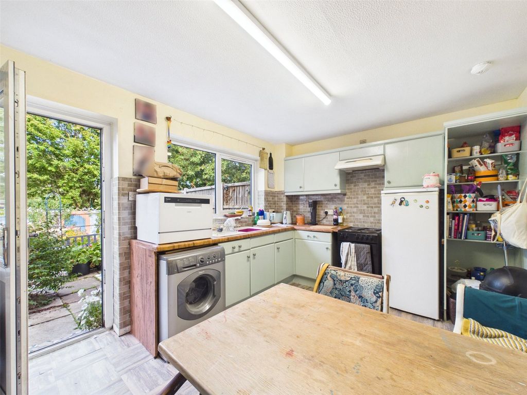 Property photo 3 of 13 Picture No. 17