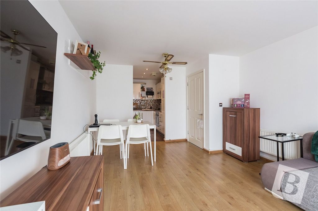 Property photo 2 of 16 Living Room