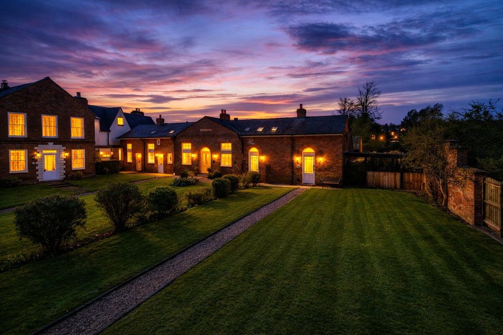 Property photo 2 of 21 Picture No. 27