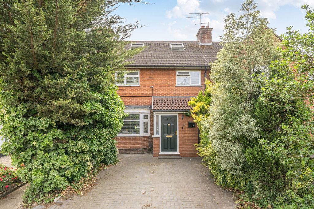 Property photo 1 of 20