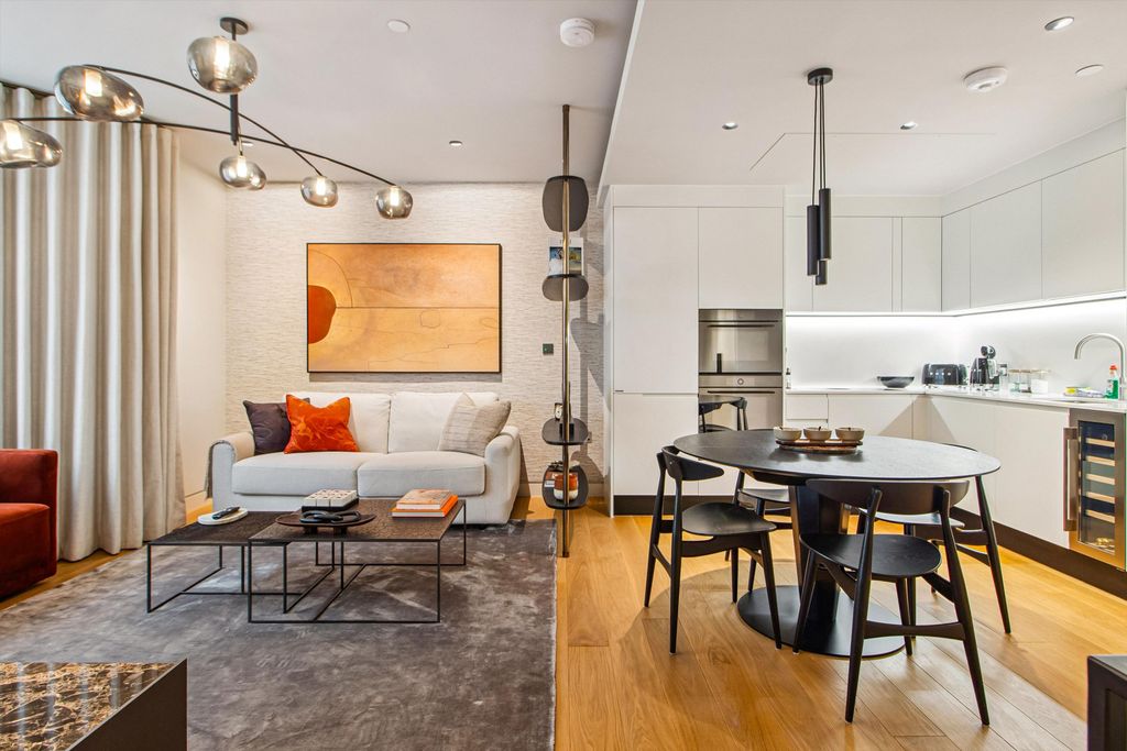 Property photo 3 of 14 Image