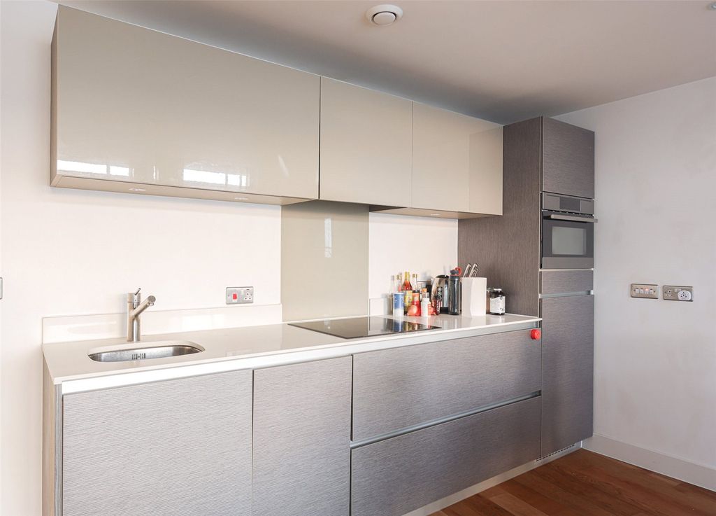 Property photo 3 of 11 Picture No. 09