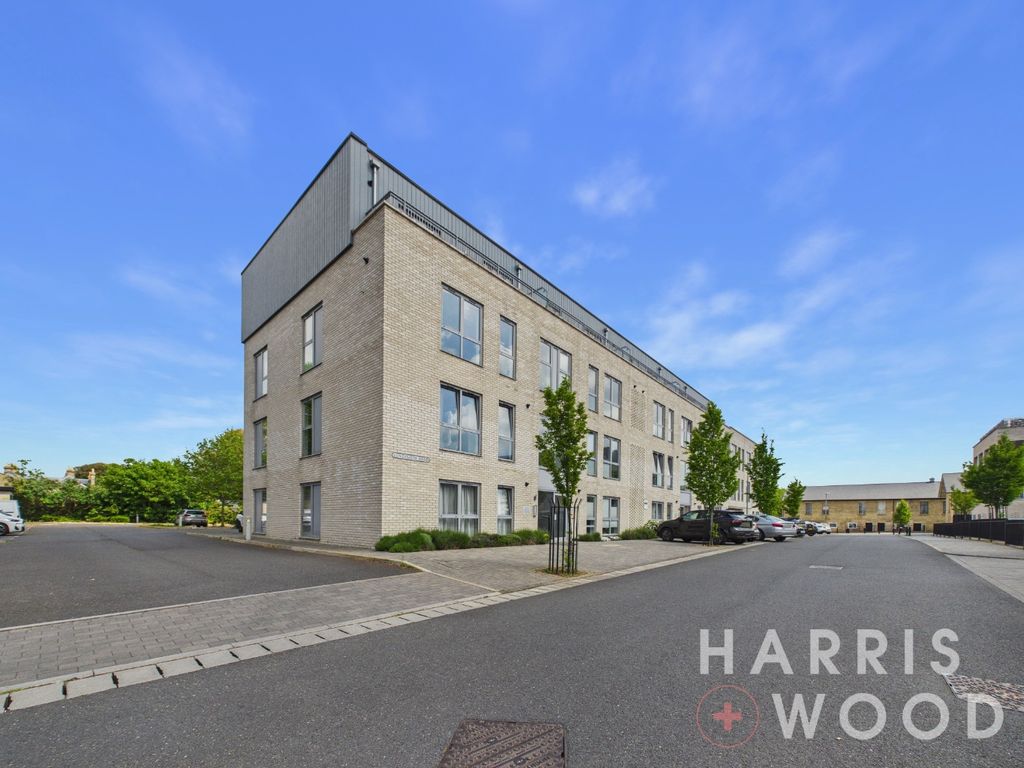 Property photo 1 of 17 5104121