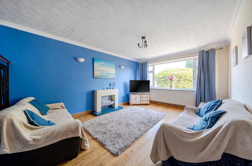 Property photo 2 of 23 1486180-16-6A46Bf4c4Ea40