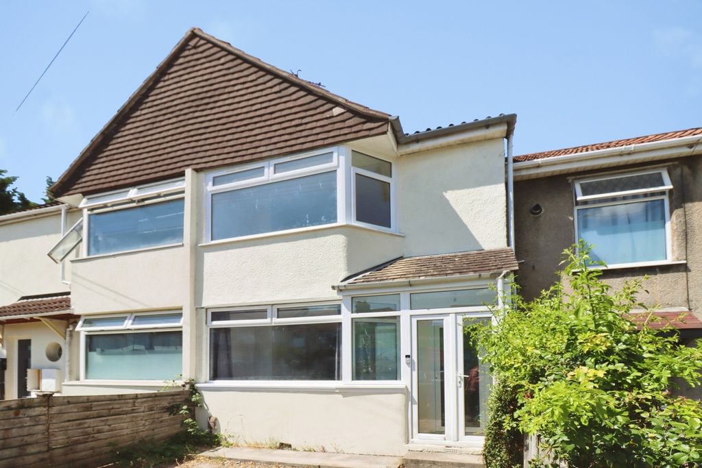 Property photo 2 of 19 Pbox-Img.Jpg