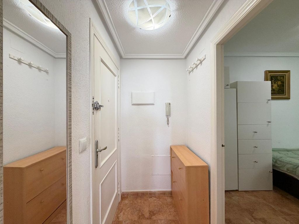 Property photo 3 of 47