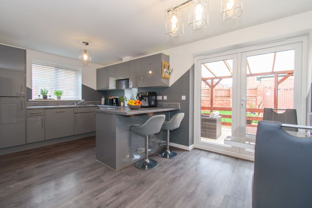 Property photo 2 of 20 Dsc_0117