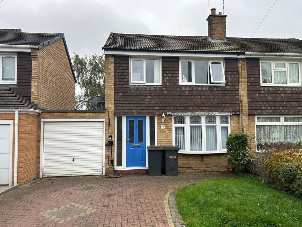 Property photo 1 of 18 Front