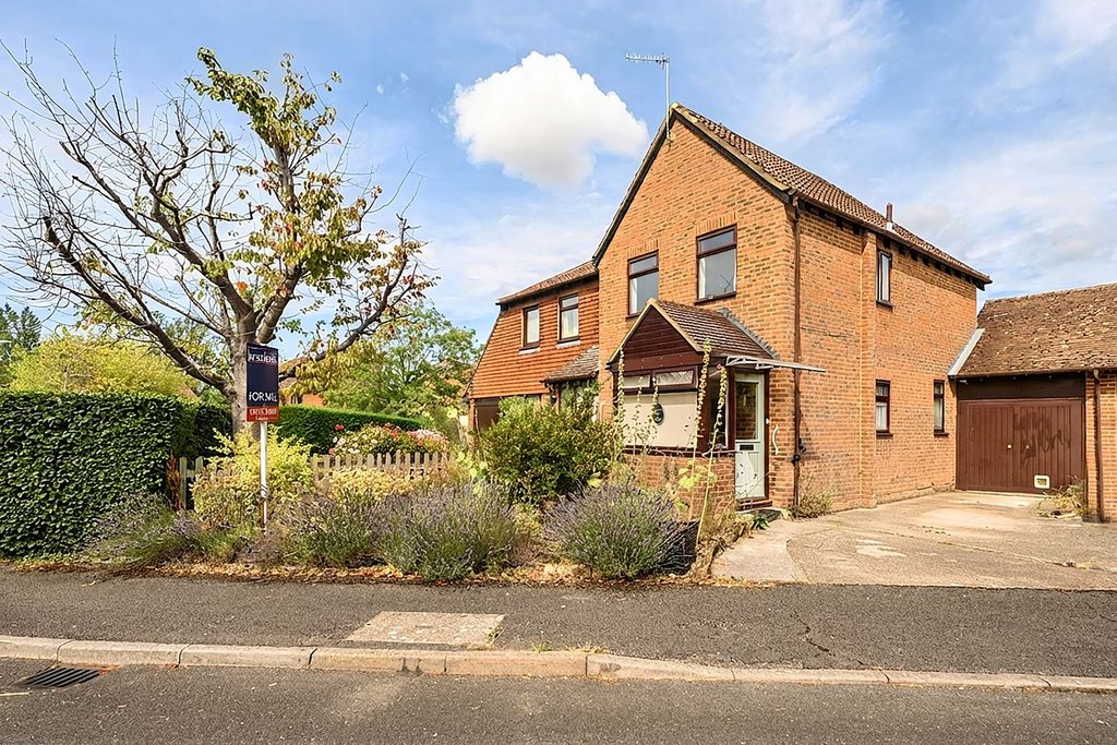 Property photo 1 of 21
