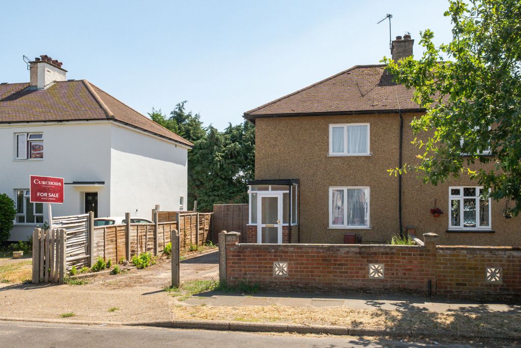 Property photo 1 of 18 1493866-1-6A54Cad...