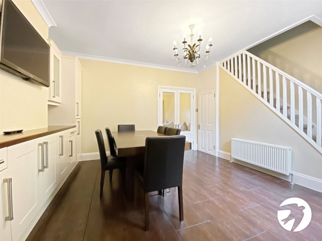Property photo 3 of 11 Picture No. 08
