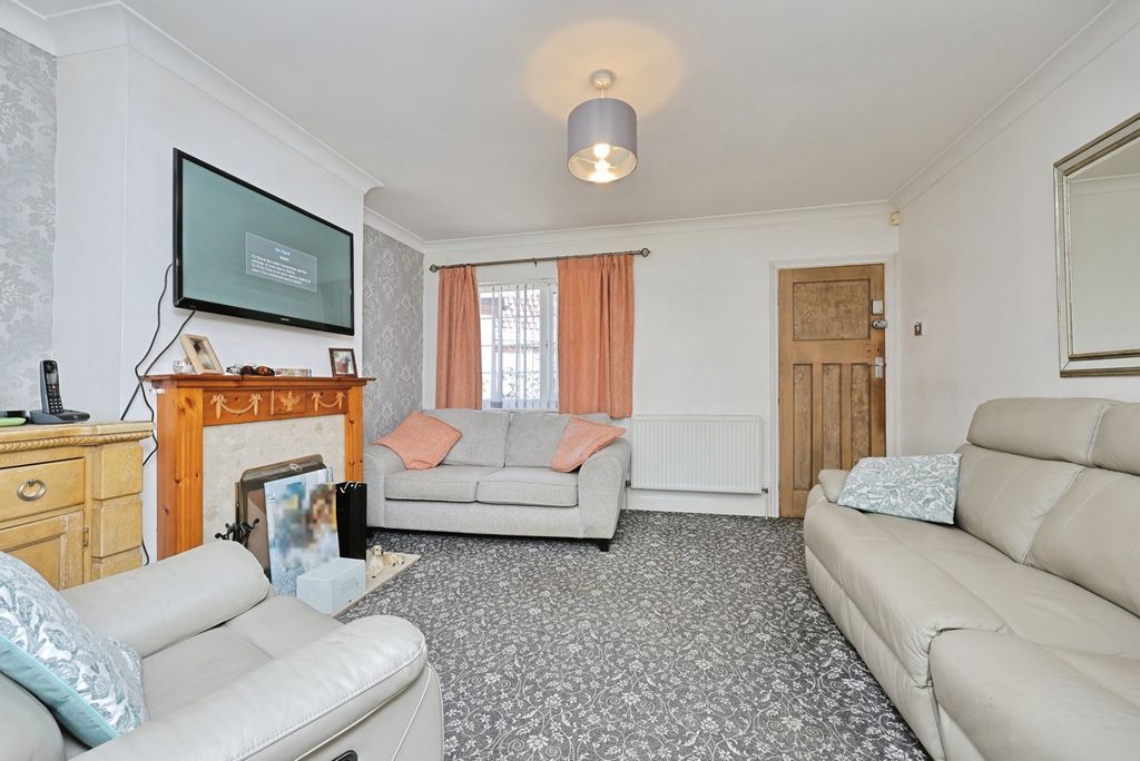 Property photo 2 of 13 Pbox-Img.Jpg