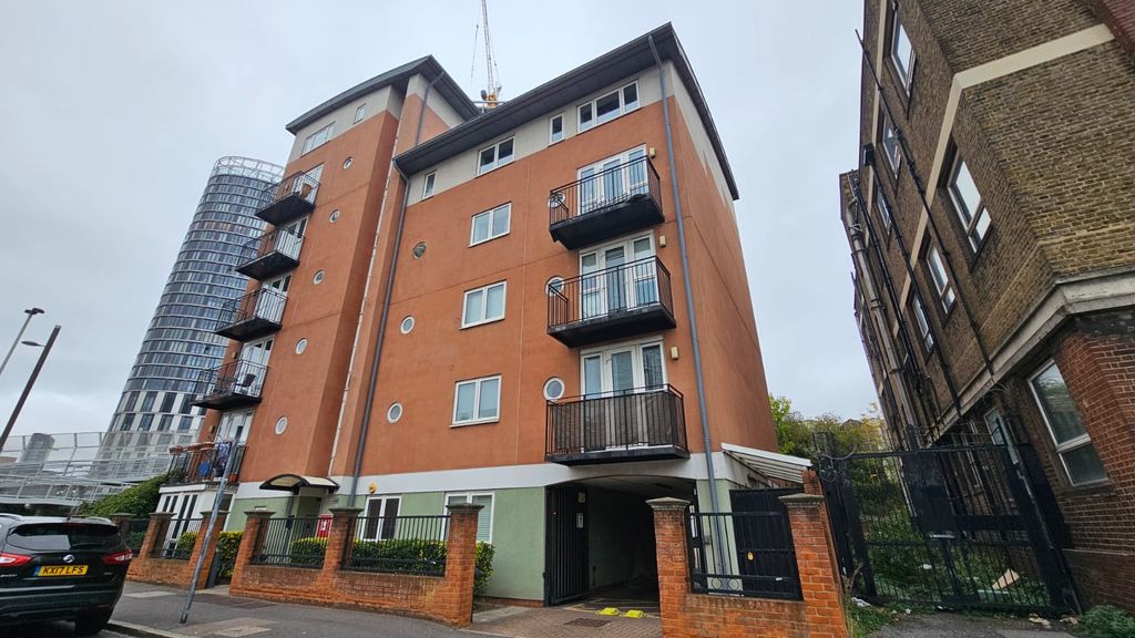 Property photo 1 of 7