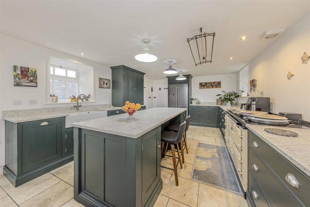 Property photo 2 of 48 Kitchen