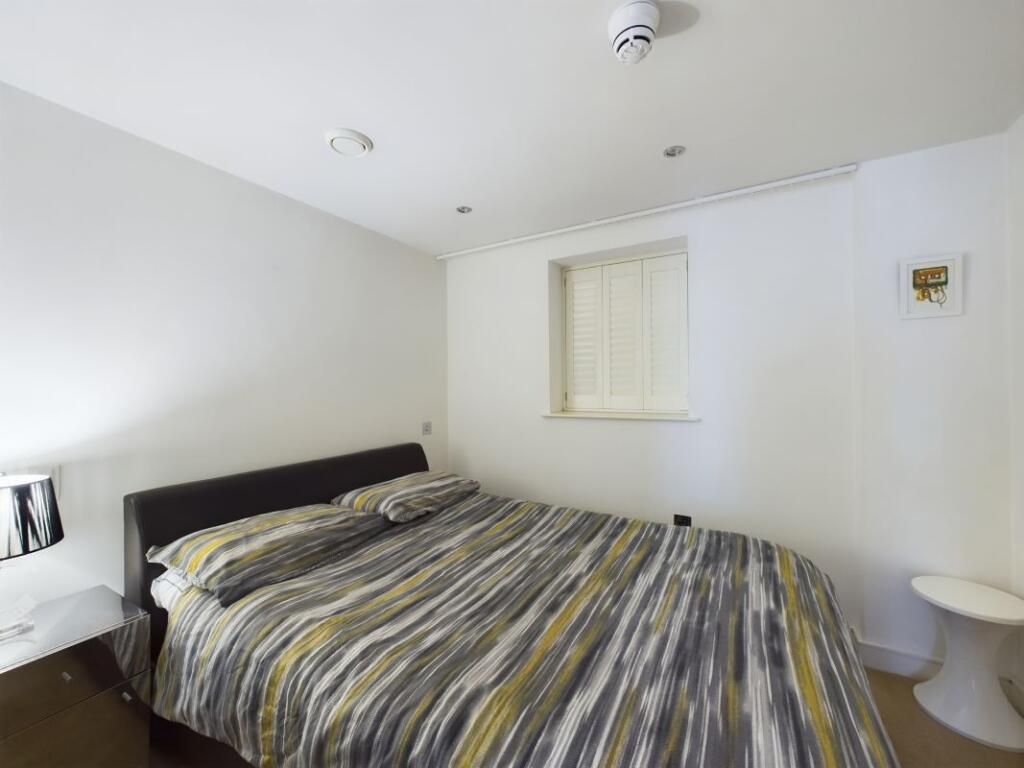 Property photo 3 of 5 Gallery