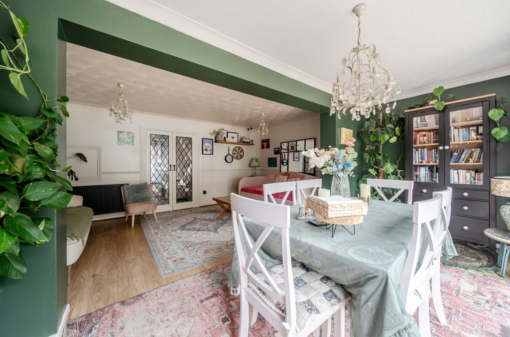 Property photo 2 of 21 1508634-16-6A831B...