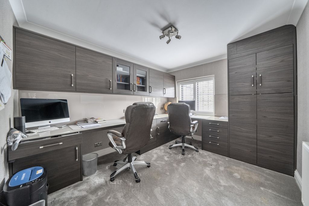 Additional image 38 of 7 bed detached house for saleShirley Church Road, Croydon CR0
