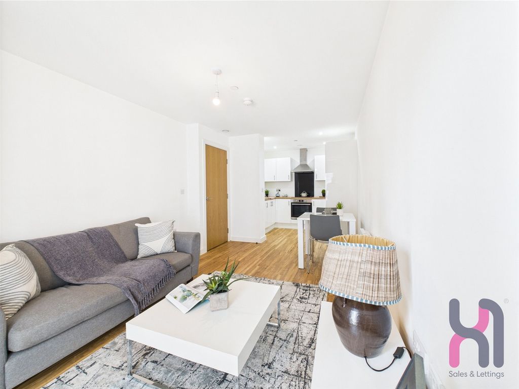 Property photo 1 of 11 Picture No. 15