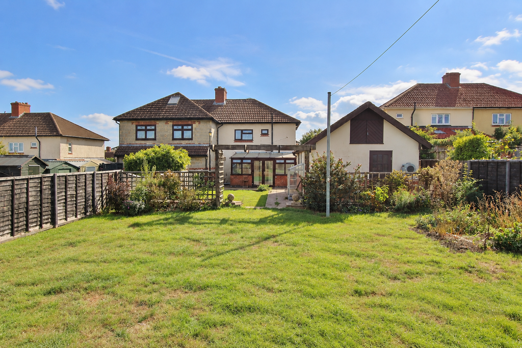 Property photo 2 of 24