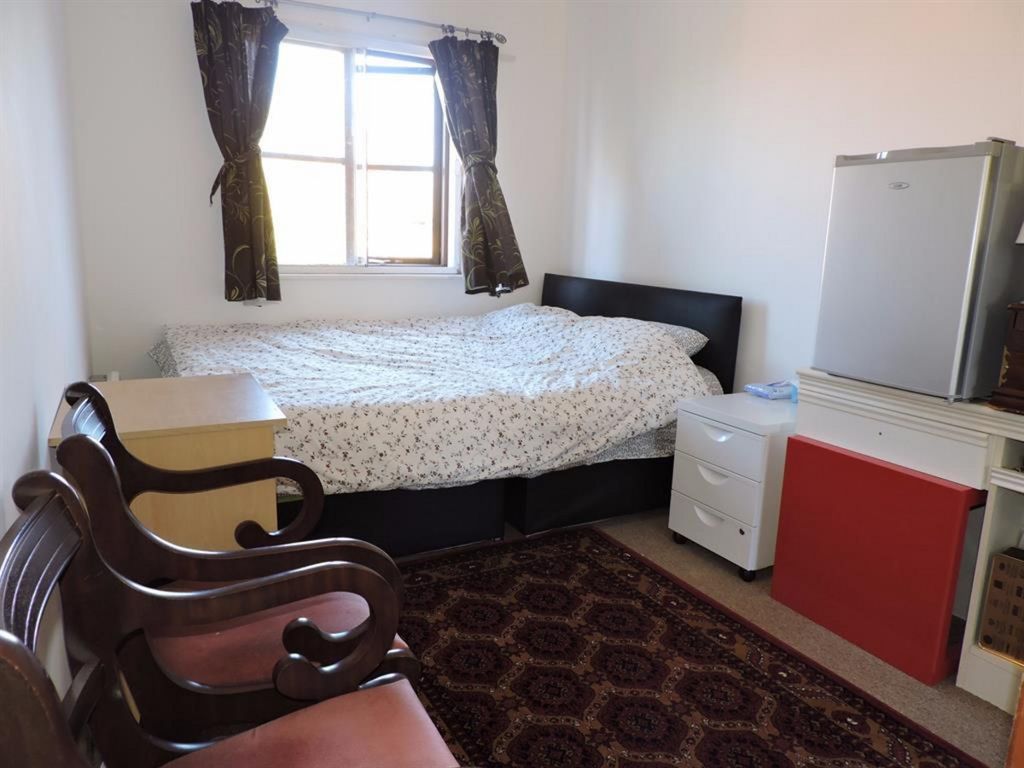 Property photo 3 of 5