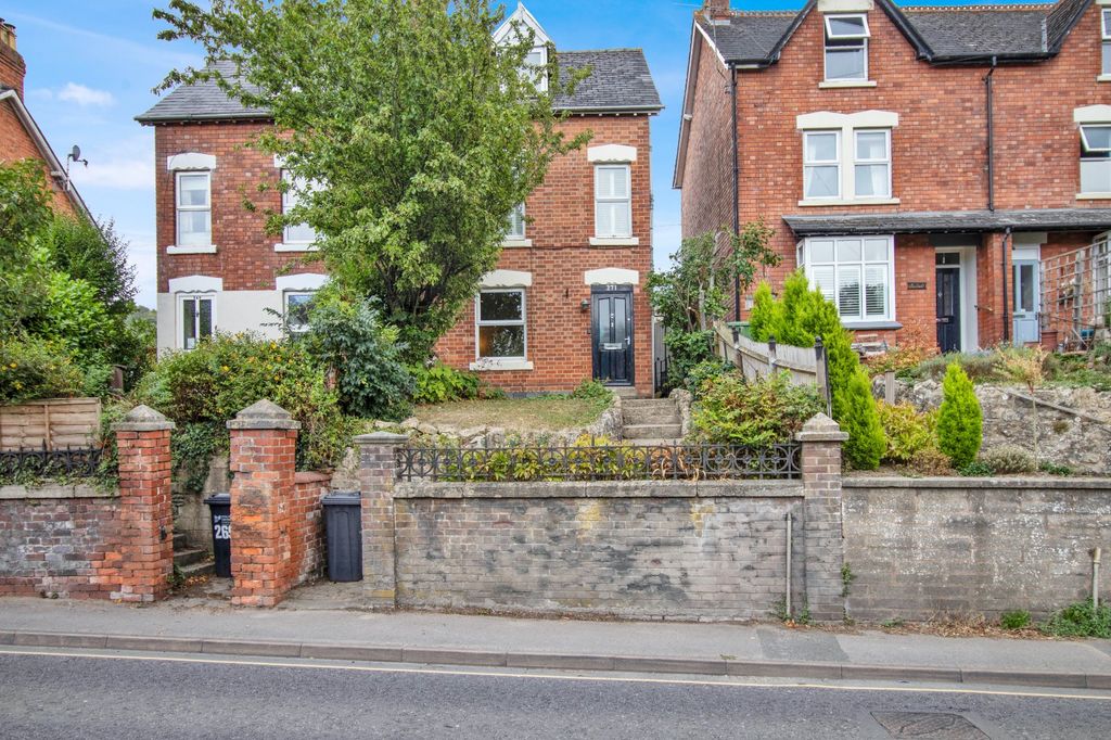Property photo 1 of 38 Picture No. 37