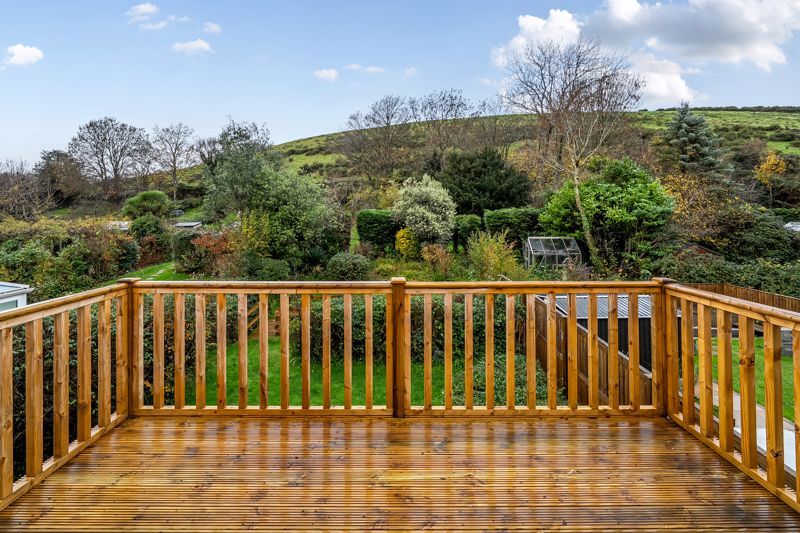 Property photo 3 of 26 Photo 9