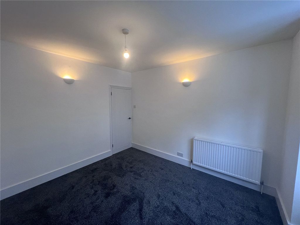 Property photo 3 of 19 Reception Room