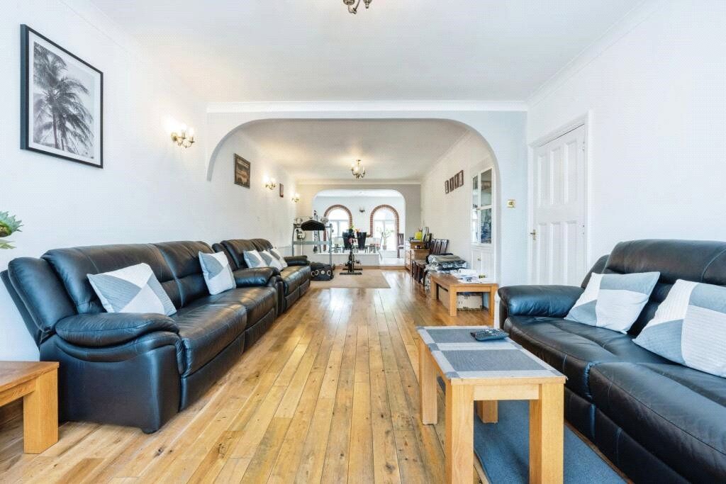 Property photo 2 of 20 Picture No. 04