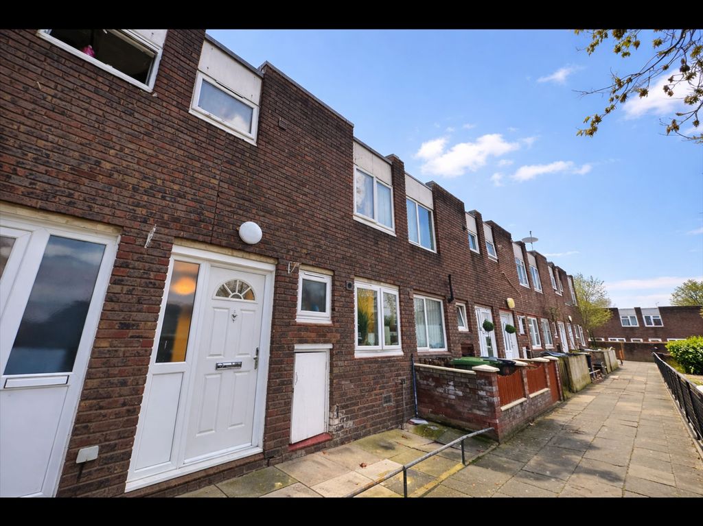 Property photo 1 of 16 Exterior