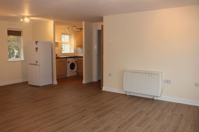 Property photo 3 of 7 Living Room