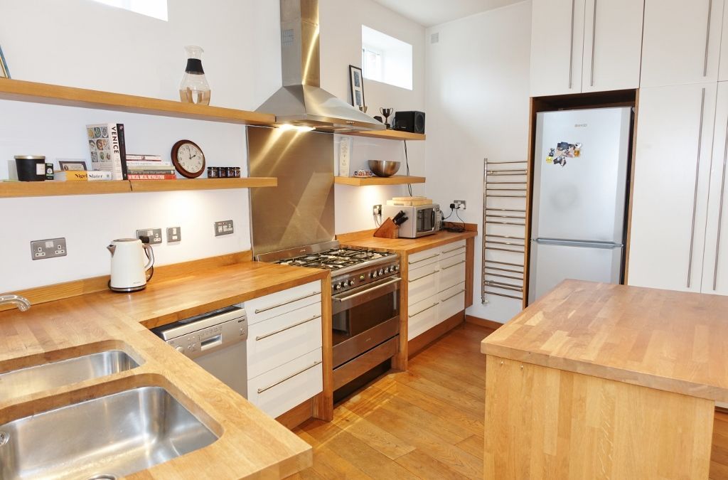 Property photo 2 of 26