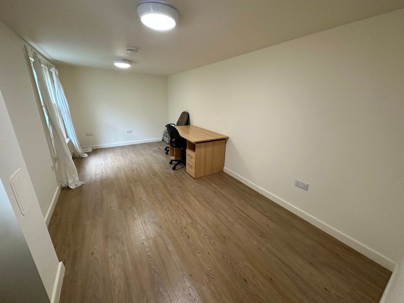 Property photo 2 of 5 Photo 7