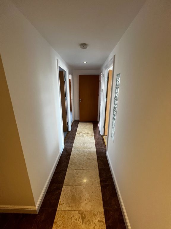 Property photo 2 of 11 Photograph 11