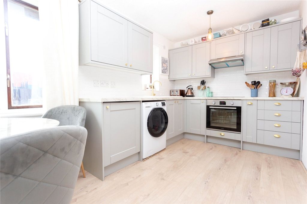 Property photo 1 of 8 Picture No. 07