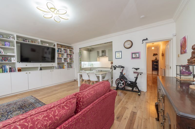 Property photo 2 of 12 Photo 13