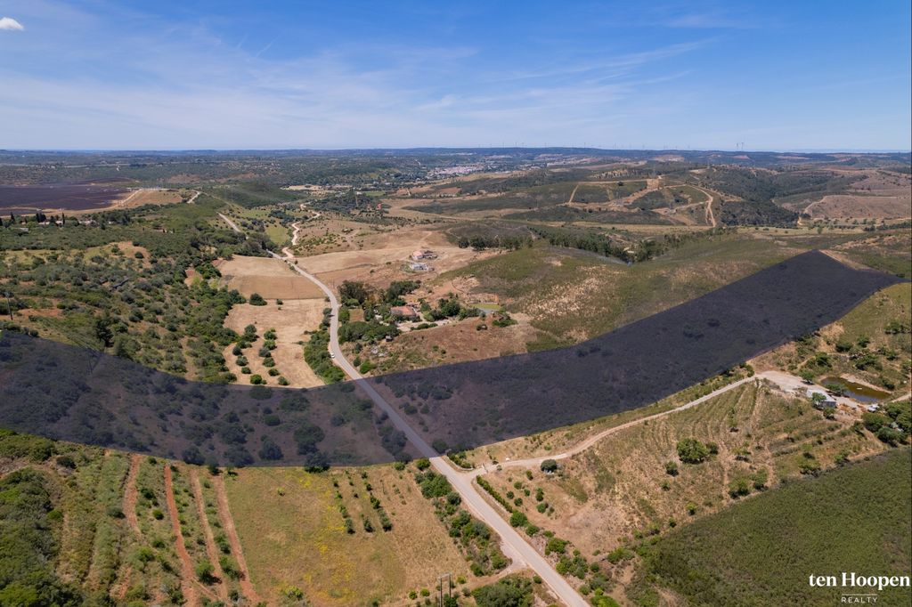 Property photo 1 of 22