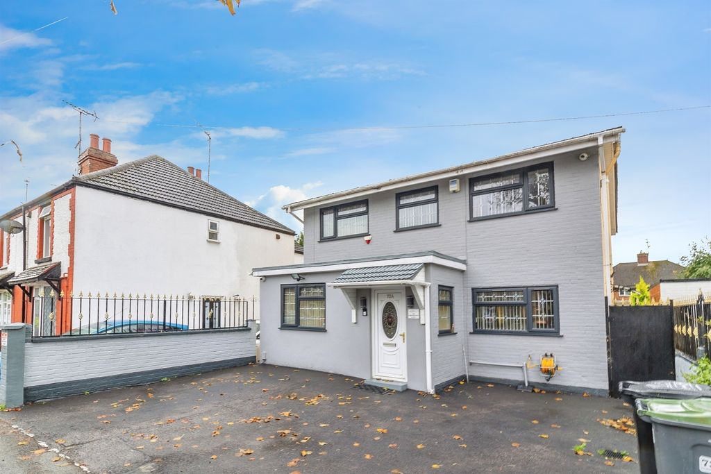 Property photo 1 of 17