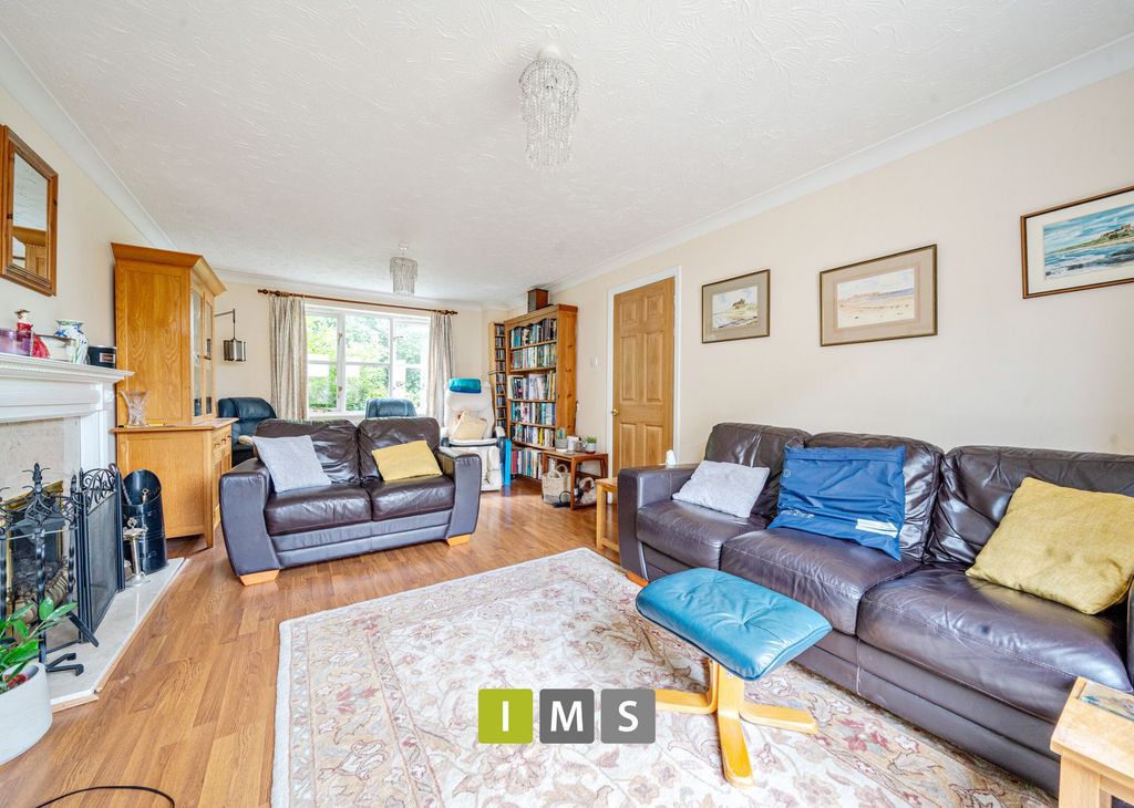 Property photo 1 of 19