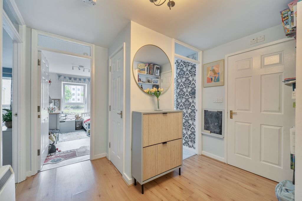 Property photo 2 of 15 1452654-17-69F22F3c4B539