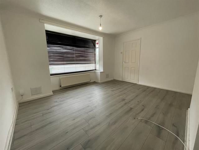 Property photo 3 of 12 Living Room