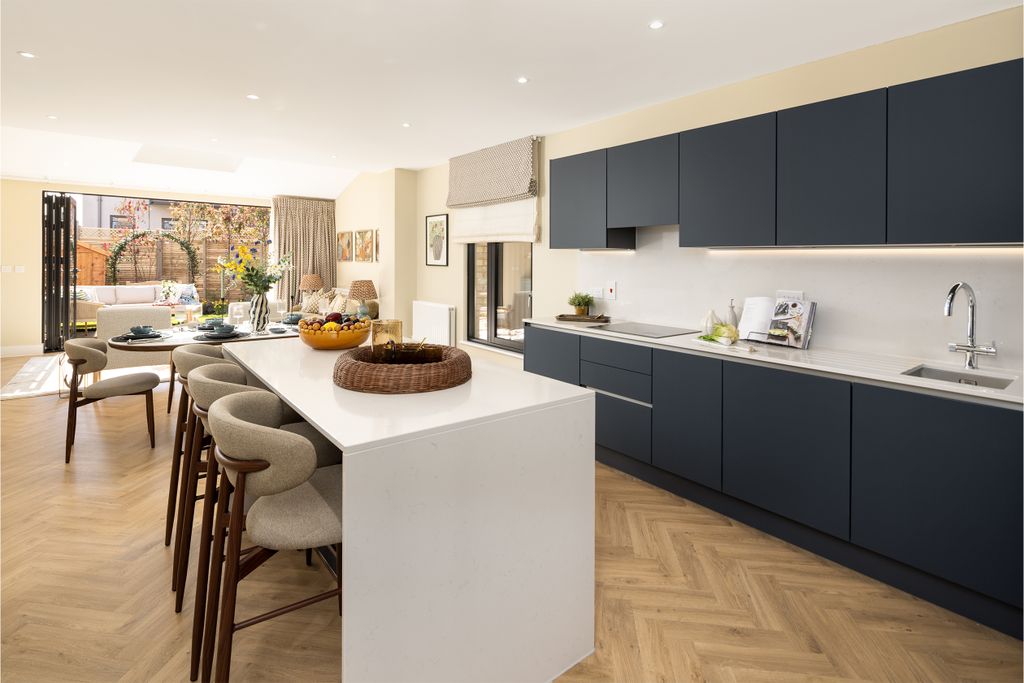 Property photo 2 of 9 Hendon Townhouses - Kitchen